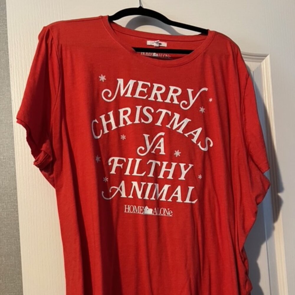 Home Alone Graphic Tee